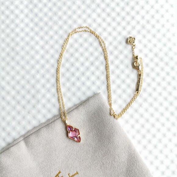 Kendra Scott Gold Light Burgundy Framed Abbie Necklace NEW - Picture 4 of 4